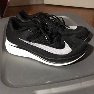 Zoom Fly 9.5 Running Nike Shoe